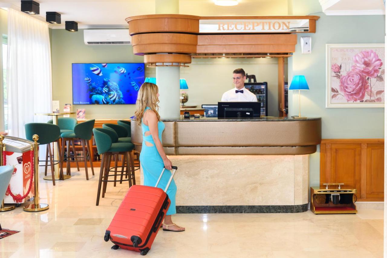 Holiday Club Apartman Hotel Hévíz Dış mekan fotoğraf